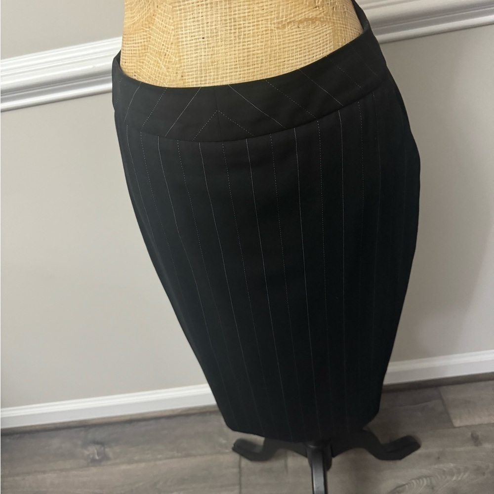 Escada‎ skirt 38